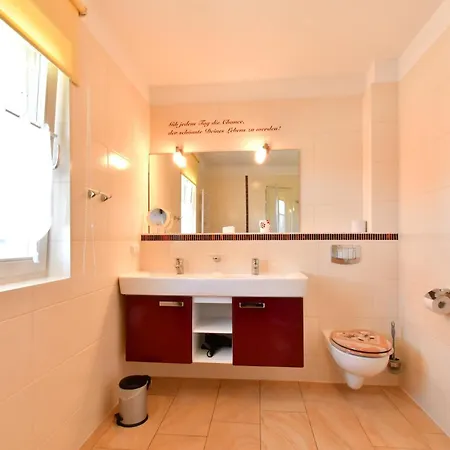 Holiday home Min Huesken Zingst